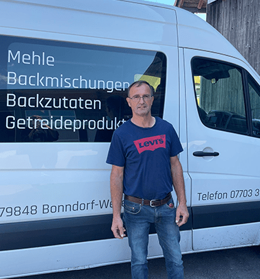 Unser Mitarbeiter Ronald, der die Dienstagstour fährt